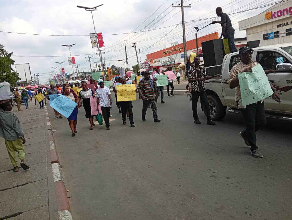 Insecurity May Worsen Education Crisis, Akwa Ibom Teachers Warn During Protest