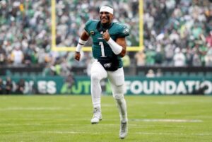 Eagles Hold Off Injured Reserve Move As Hurts Faces Possible Six-Week Absence